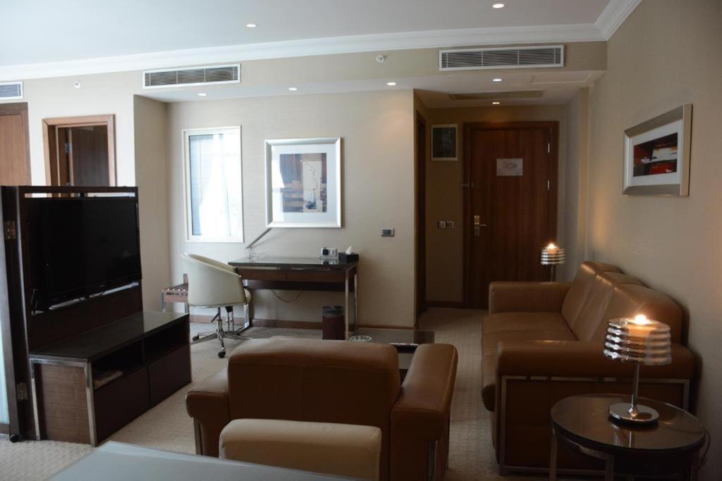 Karbala Rayhaan Hotel & Suites Bagian luar foto